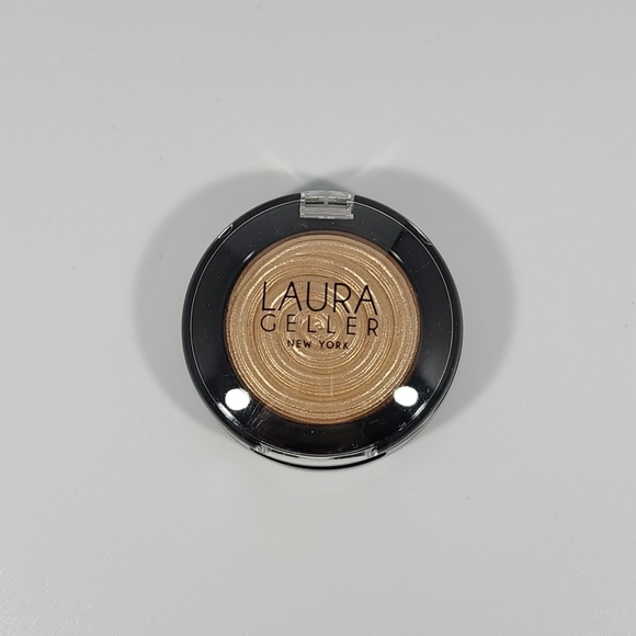 Laura Geller Other - (*5 for $15*) Illuminator (DELUXE SAMPLE-SIZE)